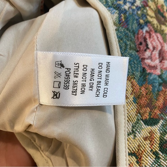 Altar'd State Floral Tapestry Corset Top Size Medium New With Tags - Picture 3 of 7